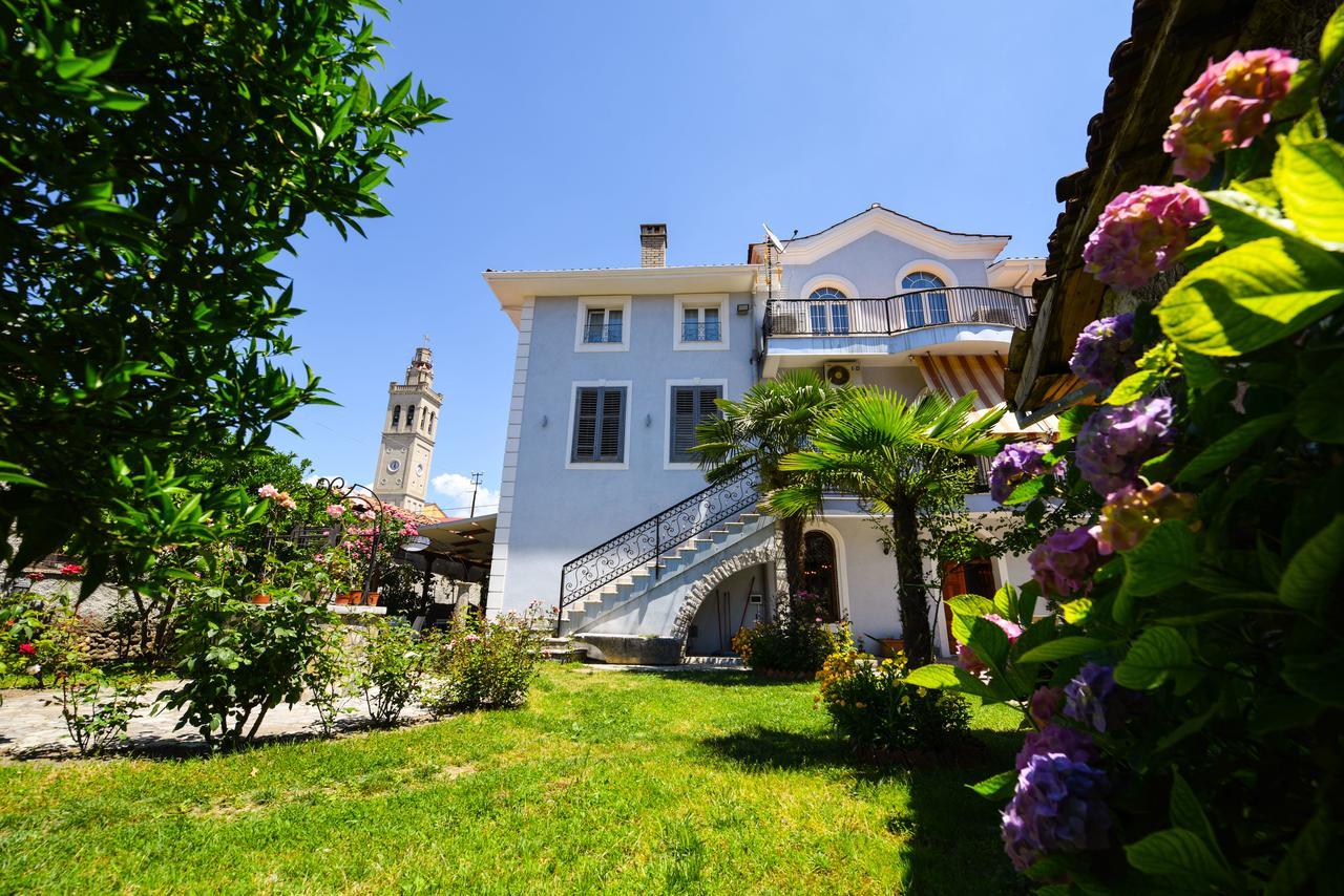 Rose Garden Hotel Shkodër Exterior foto