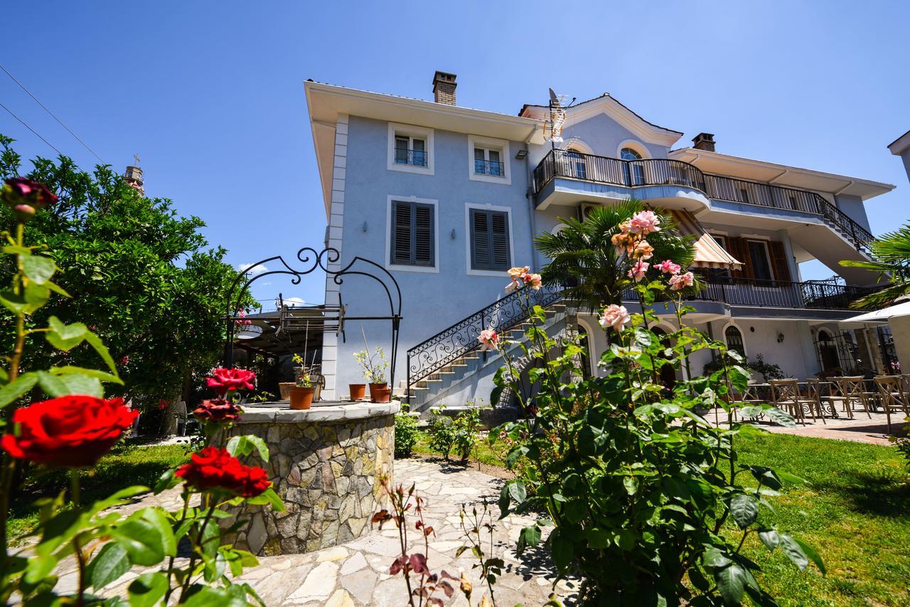 Rose Garden Hotel Shkodër Exterior foto